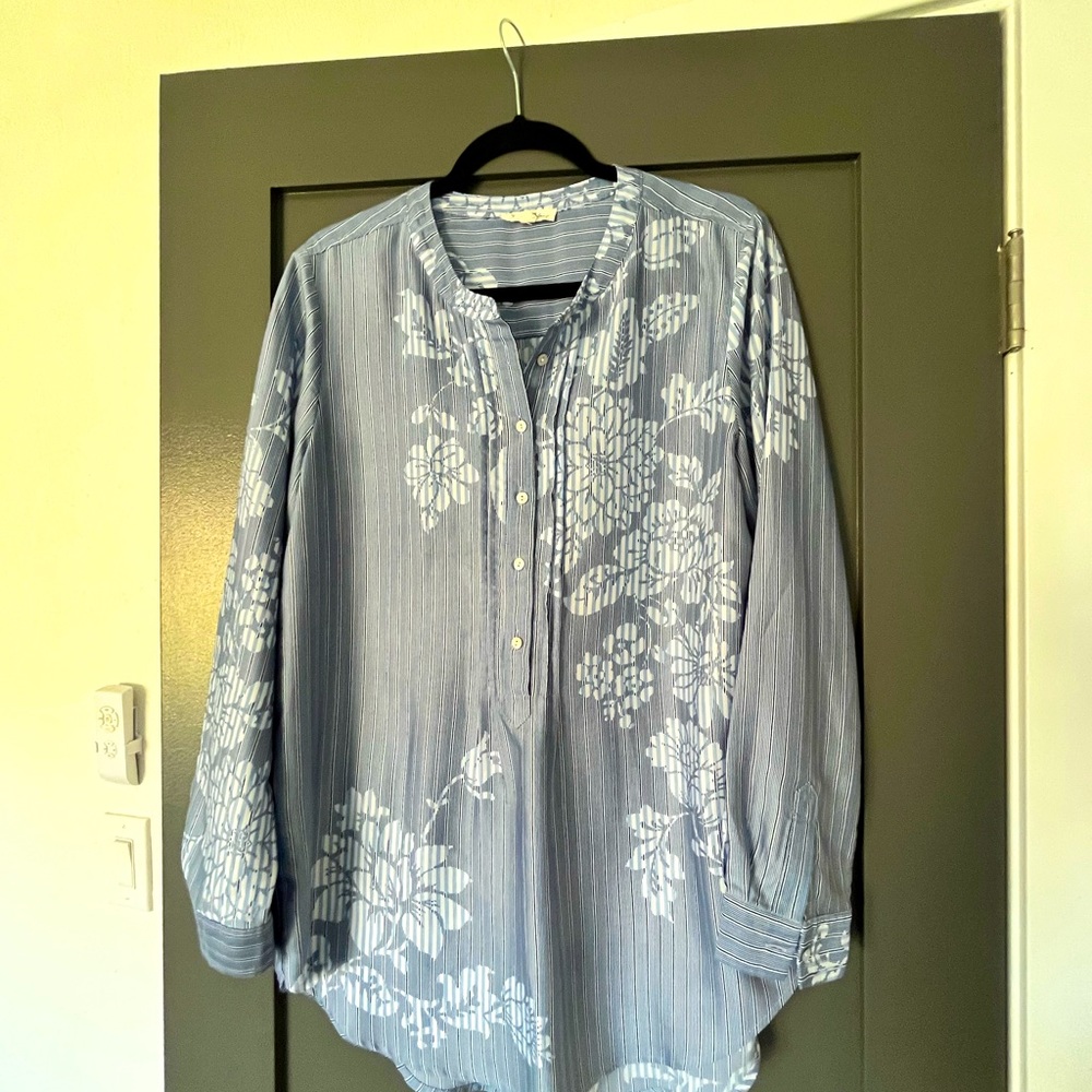 Womens button up , loose top, great for work or summer cover up